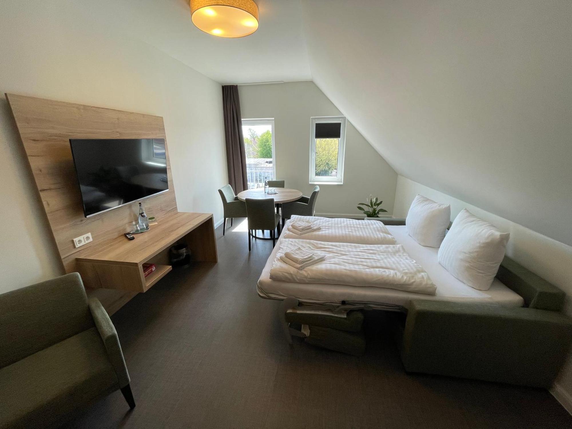 Hotel Am Pferdemarkt Άουριχ Εξωτερικό φωτογραφία
