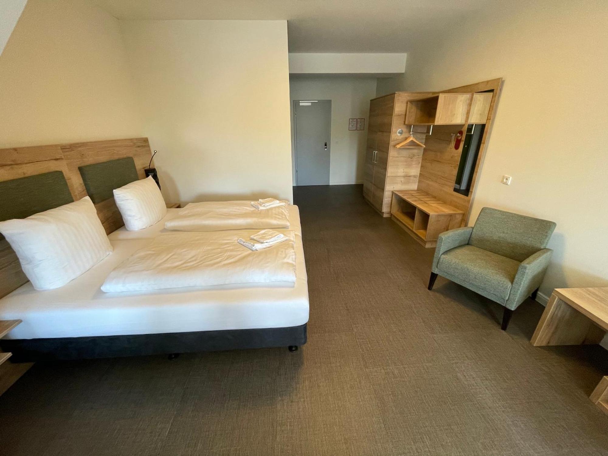 Hotel Am Pferdemarkt Άουριχ Εξωτερικό φωτογραφία