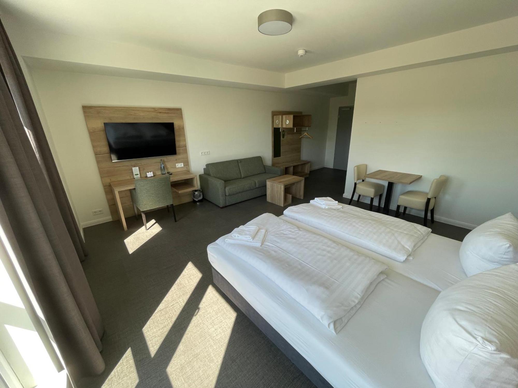 Hotel Am Pferdemarkt Άουριχ Εξωτερικό φωτογραφία